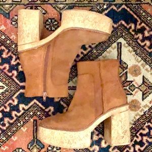 zara suede platform boot